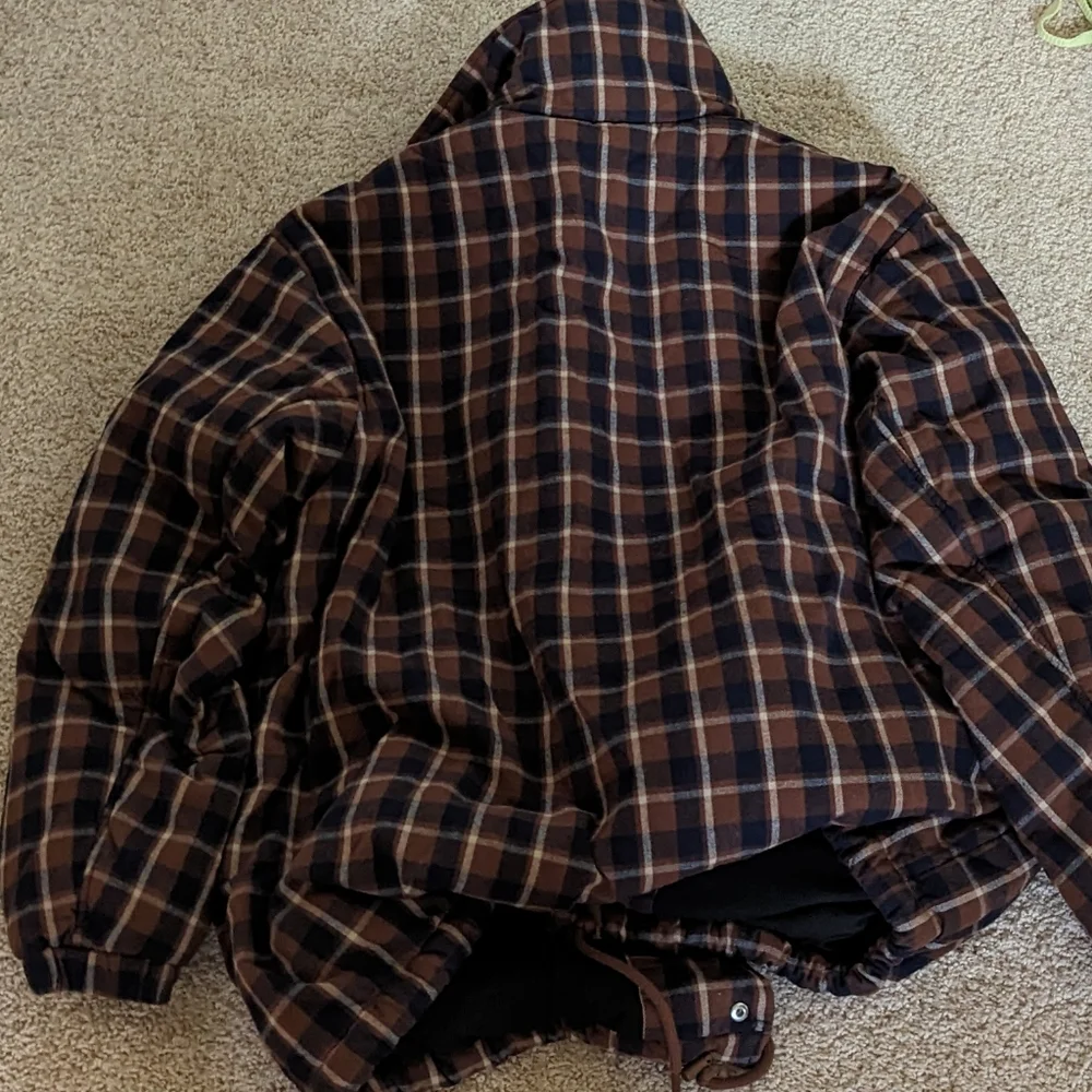 TNA Coaches Jacket - Picture 2 of 3